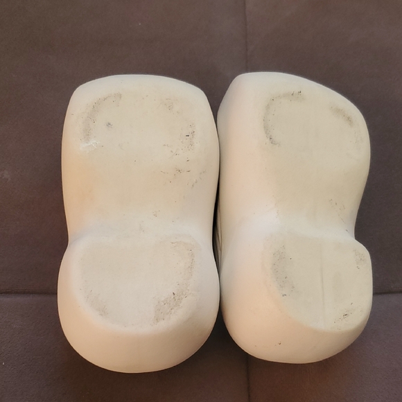 Ceramic Dutch Clogs - Picture 4 of 6
